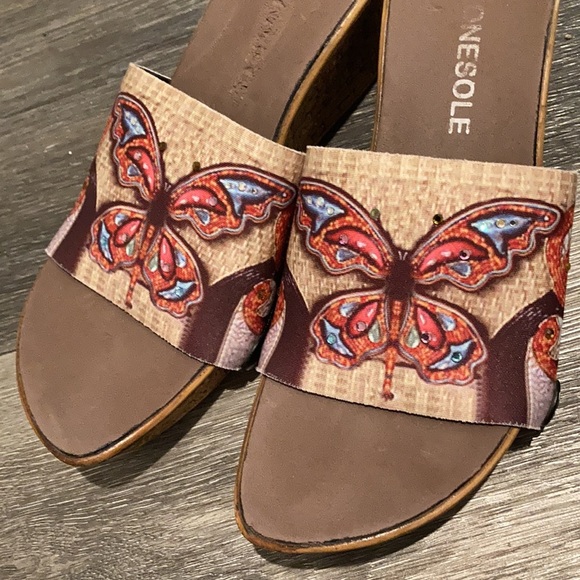 90s Y2K style butterfly platform sandals size 6 - Picture 2 of 6